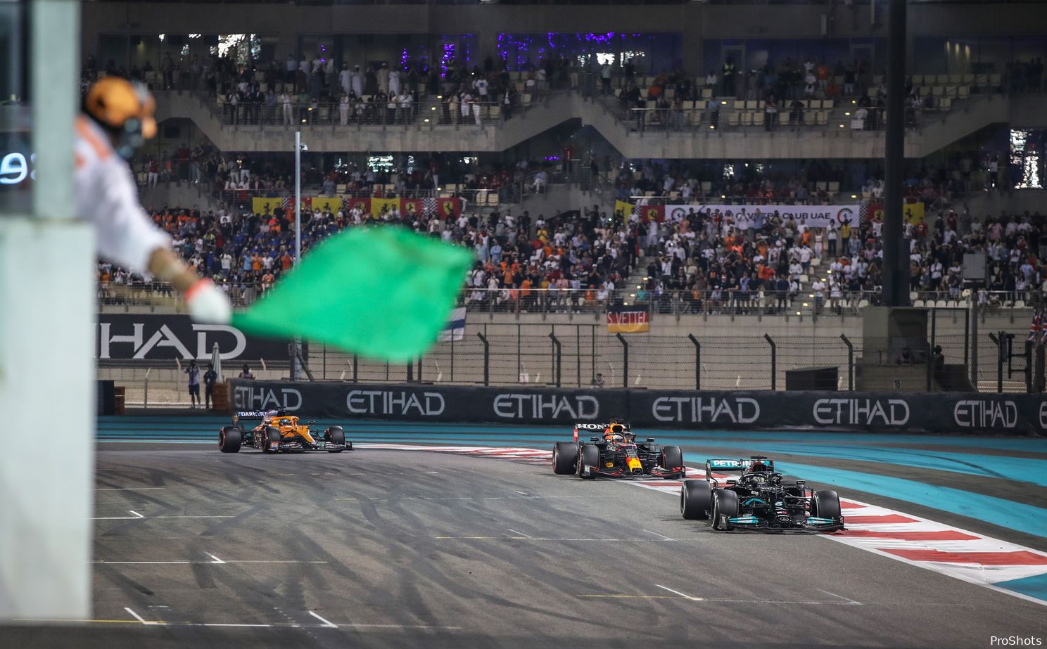 verstappen hamilton abudhabi2021