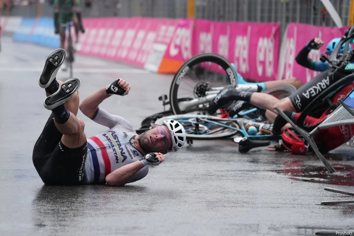 Wrong diet and lack of exercise: Cyclists fracture their bones remarkably fast