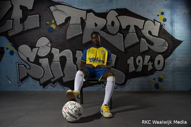 owen-panneflek-presentatie-rkc-waalwijk-2025