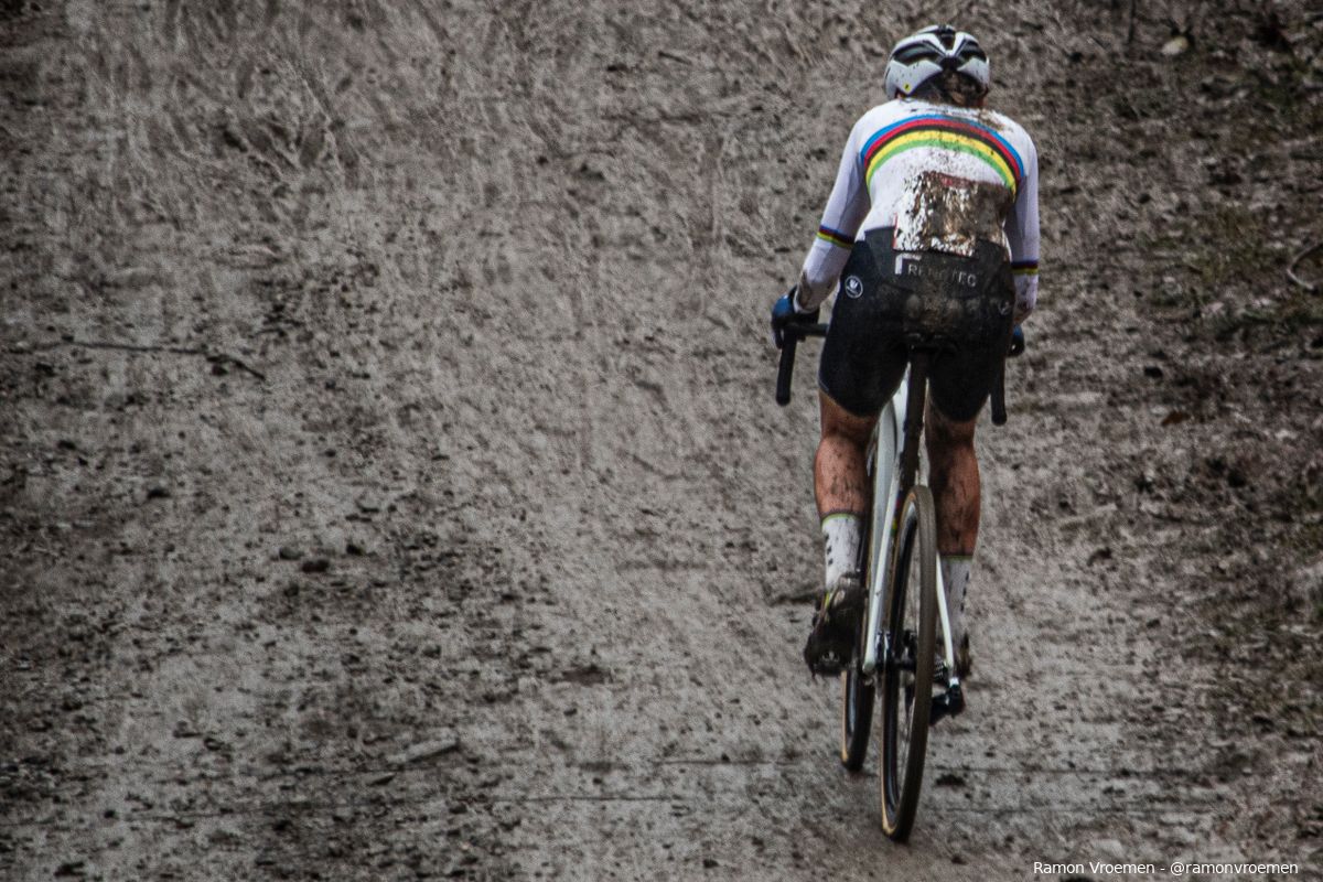 Belgian Cycling niet te spreken over 'ongegronde en rampzalige' beslissing Overlegcomité