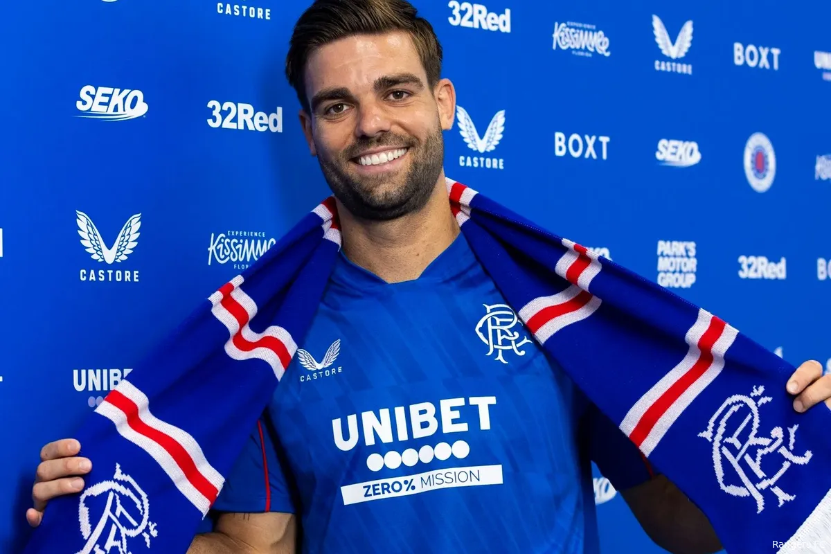 robin propper sjaal rangers fc 2024