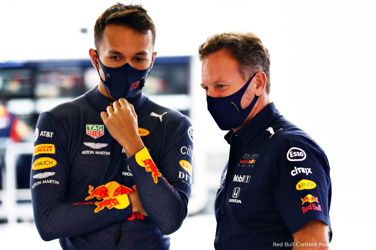 Albon: 'Heb geleerd van hoe Pérez en Verstappen werken, structureren en communiceren'
