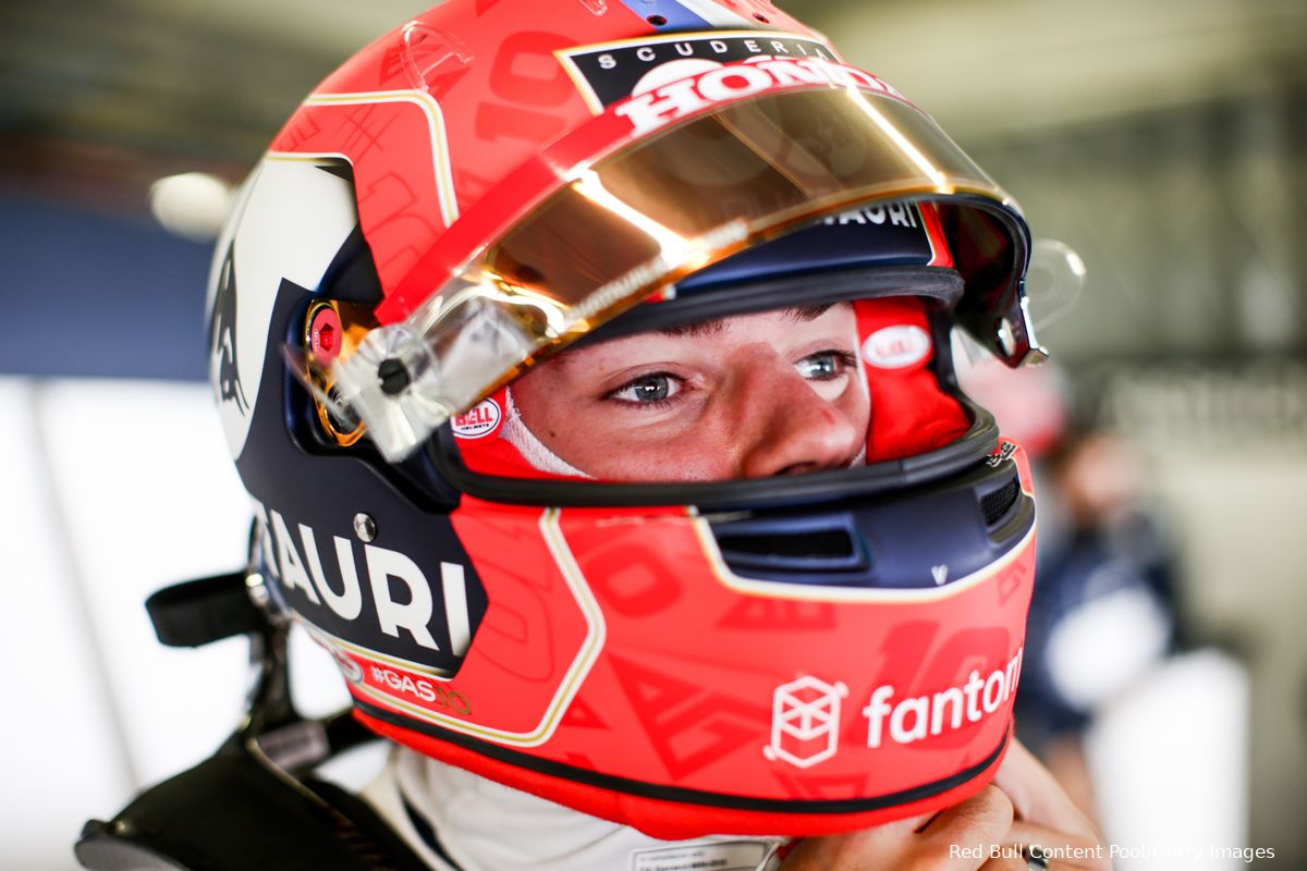 Gasly testte nieuwe bolide op simulator: 'Het zicht is erg slecht, ik vind het maar niks'