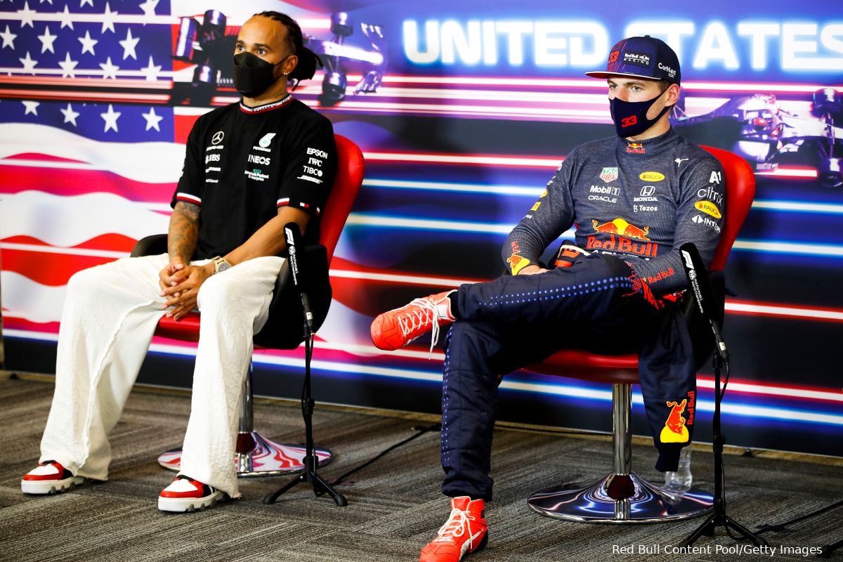 Doornbos: 'Het spelletje van Lewis werkt niet, Verstappen is te gedrild'