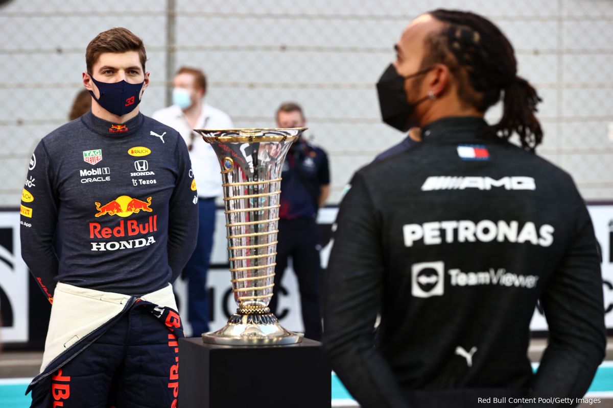 Button nerveuzer tijdens interviews Verstappen en Hamilton dan tijdens eigen kampioenschap