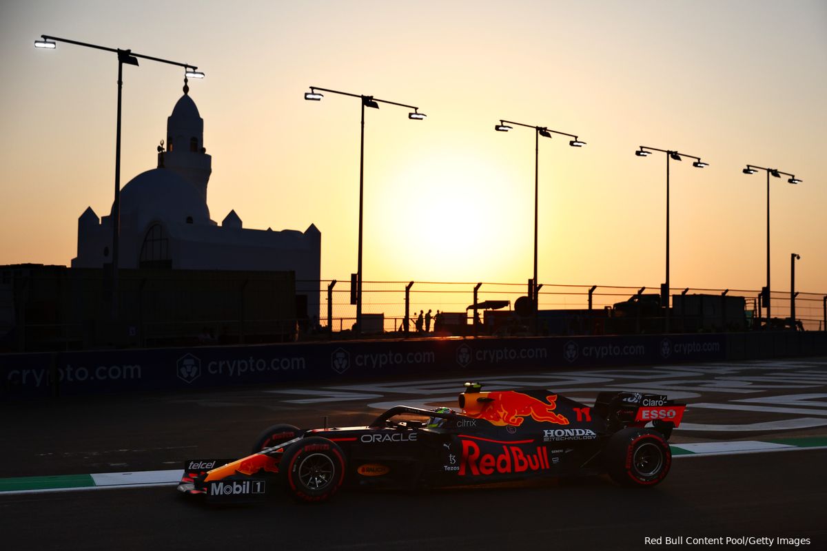 Verslag VT2 | Hamilton leidt Mercedes 1-2, Verstappen worstelt naar P4