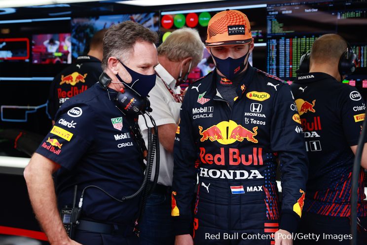Red Bull pleit onschuldig in Pirelli-verhaal: 'En dan vraag je je af hoe zoiets kan gebeuren'