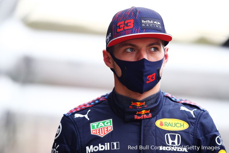 Verstappen zag Hamilton kans verpesten: 'Lewis had die fout beter niet kunnen maken'
