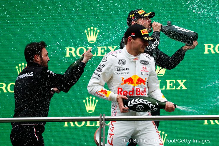 Verbazing in internationale media: 'Een ongebruikelijke instelling voor Verstappen'