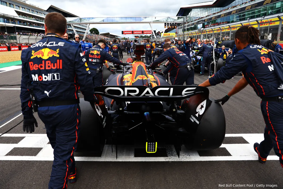 Hoe kun je werken bij een F1-team?
