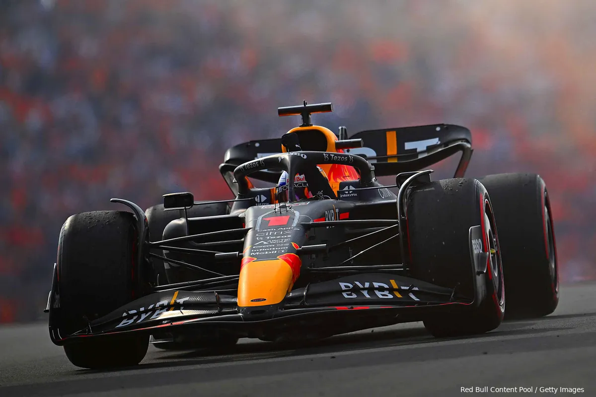 Max Verstappen: ‘RB18 kent geen zwaktes’