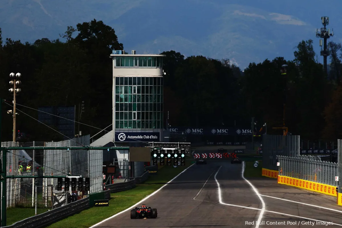 Samenvatting Vrije Training 2 Italiaanse GP: Sainz snelste, pace Verstappen onheilspellend