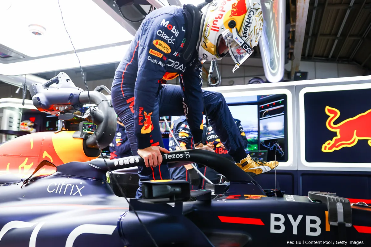 Max Verstappen over verbeteringen RB18: 'Auto werd wendbaarder'