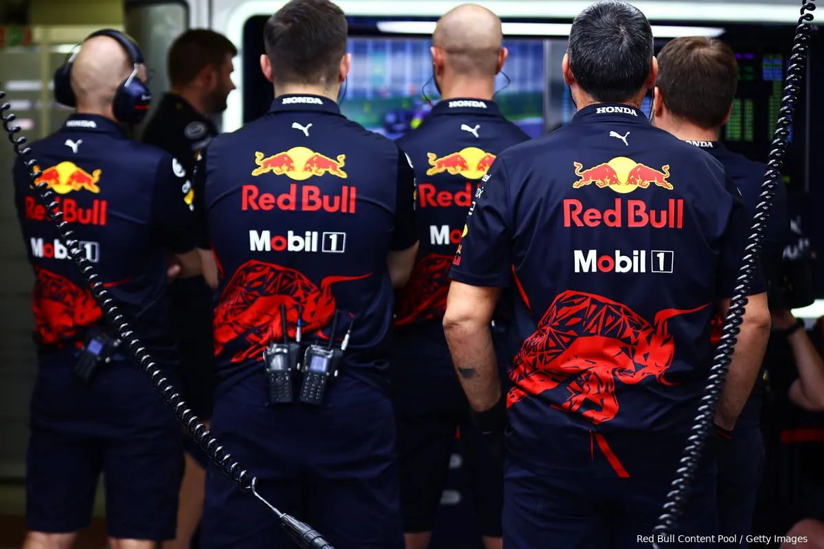 Verzoenend gebaar: Sky Sports topman bezoekt Red Bull Racing