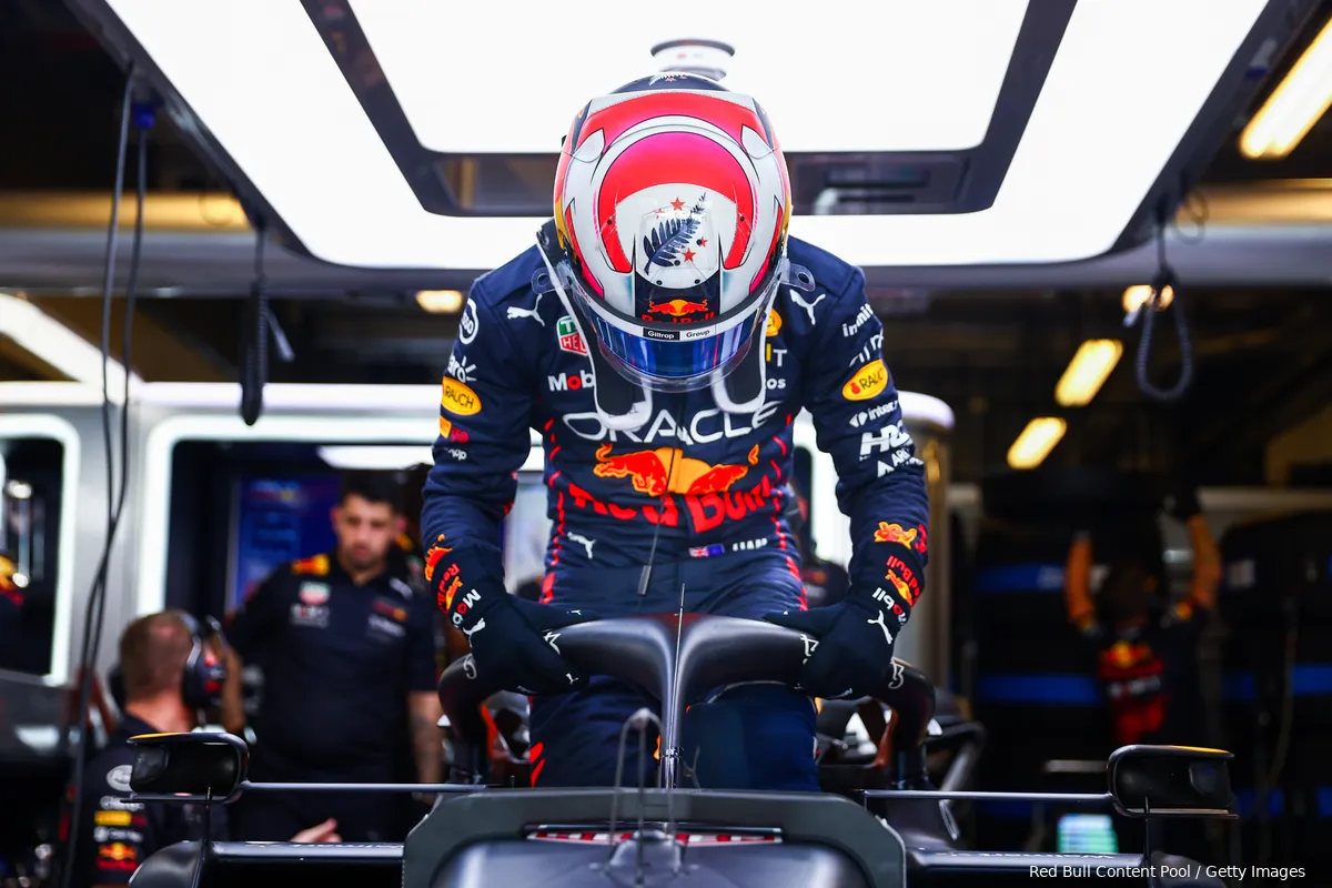 Liam Lawson vergelijkt rijden van Formule 1-auto met de videogame Call of Duty