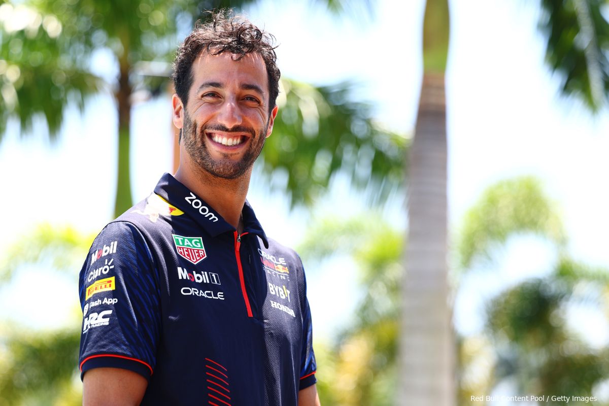Ricciardo trekt lolbroek aan bij terugkeer: ‘Zou eigenlijk ijs gaan eten rond deze tijd’