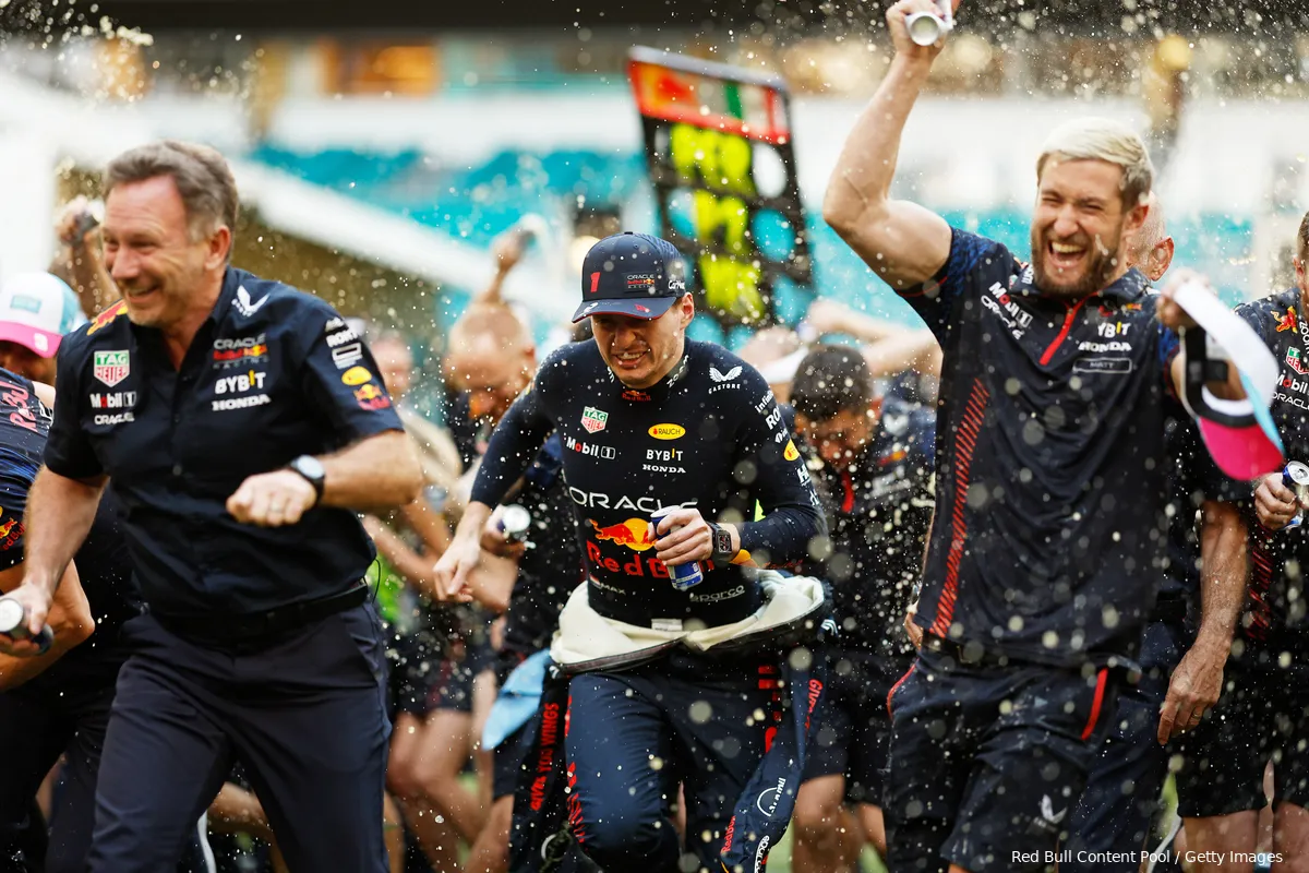 Horner beretrots met overwinning #100 Red Bull: Max en mensen in fabriek zijn de helden vandaag