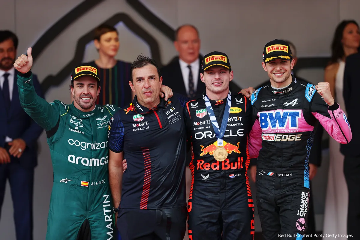 Ocon durft het aan: ‘Kan Verstappen de WK-titel afpakken in zelfde wagen’