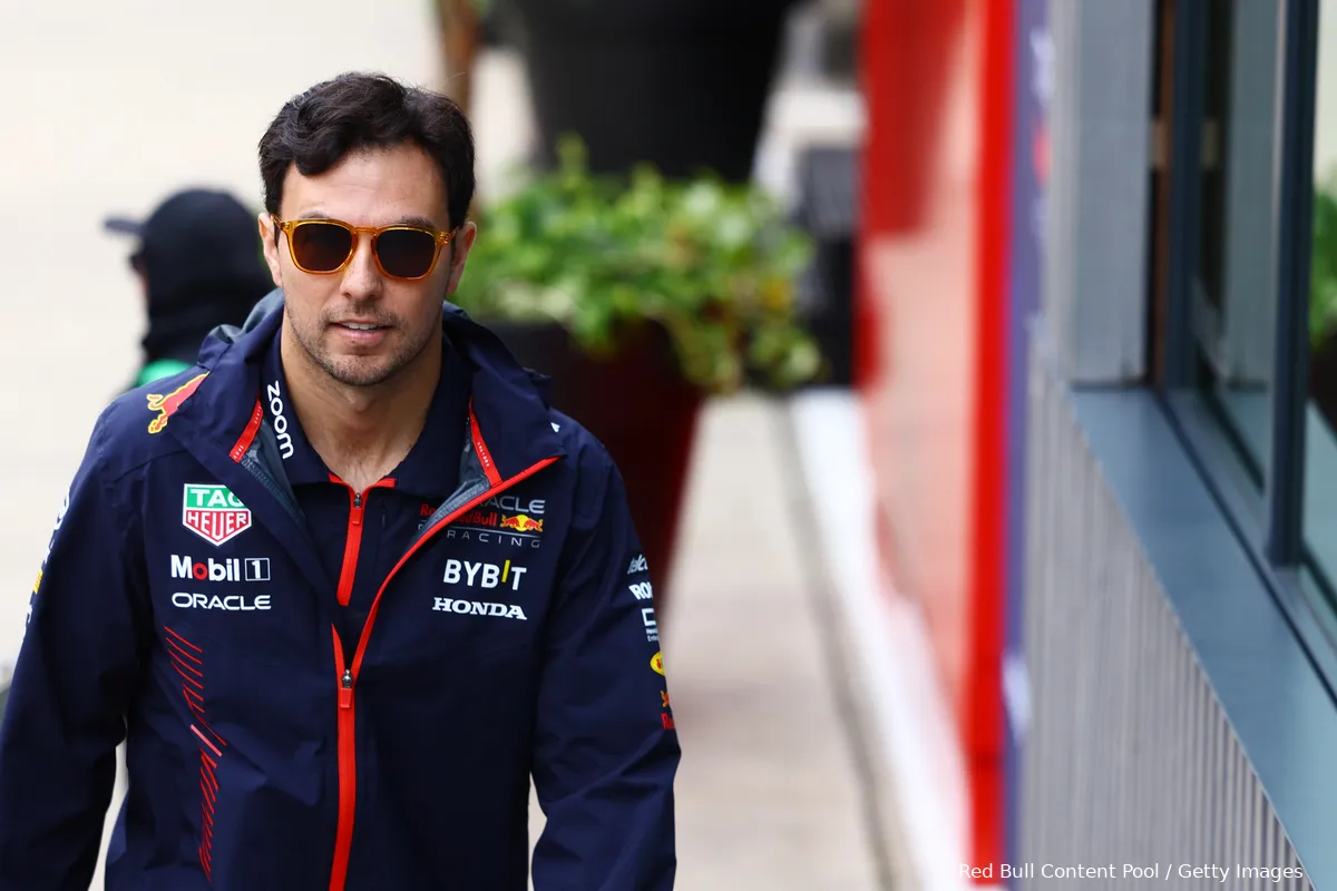Helmut Marko roemt ‘bijzonder record’ doorbijter Sergio Perez