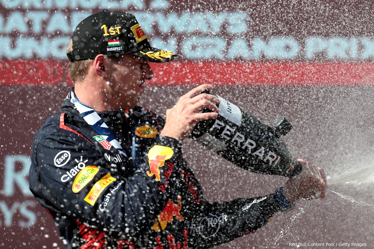 Wat  buitenlandse pers schrijft over de historische zege in Hongarije van Verstappen en Red Bull Racing