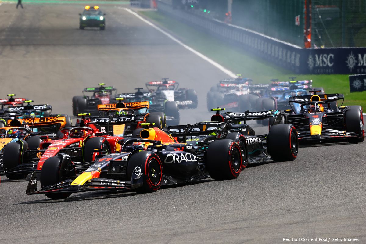 Samenvatting F1 Grand Prix van België 2023: Verstappen hengelt achtste overwinning op rij binnen, Perez tweede