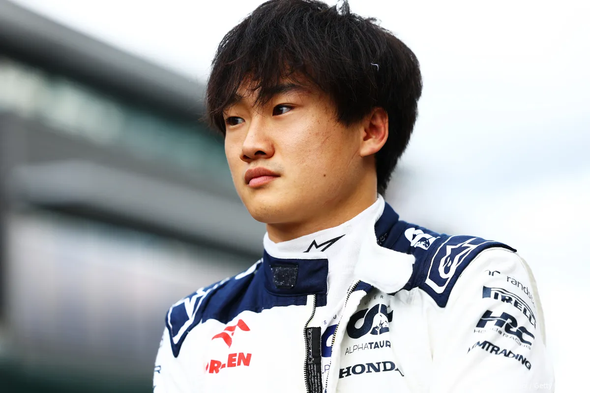 Tsunoda blikt vooruit op tweede seizoenshelft: 'kijk uit naar strijd met Ricciardo'