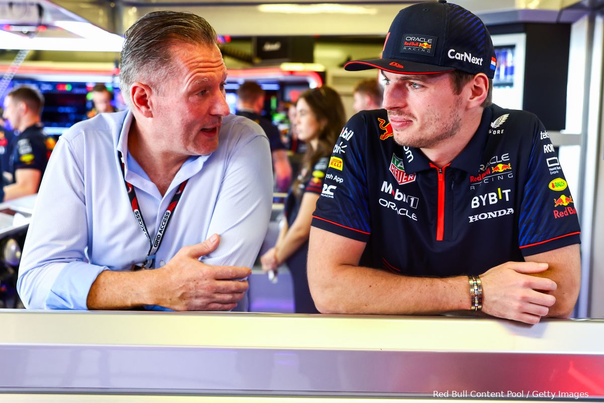 Jos Verstappen: 'Max en Lewis in één team zou ik wel wil willen zien'