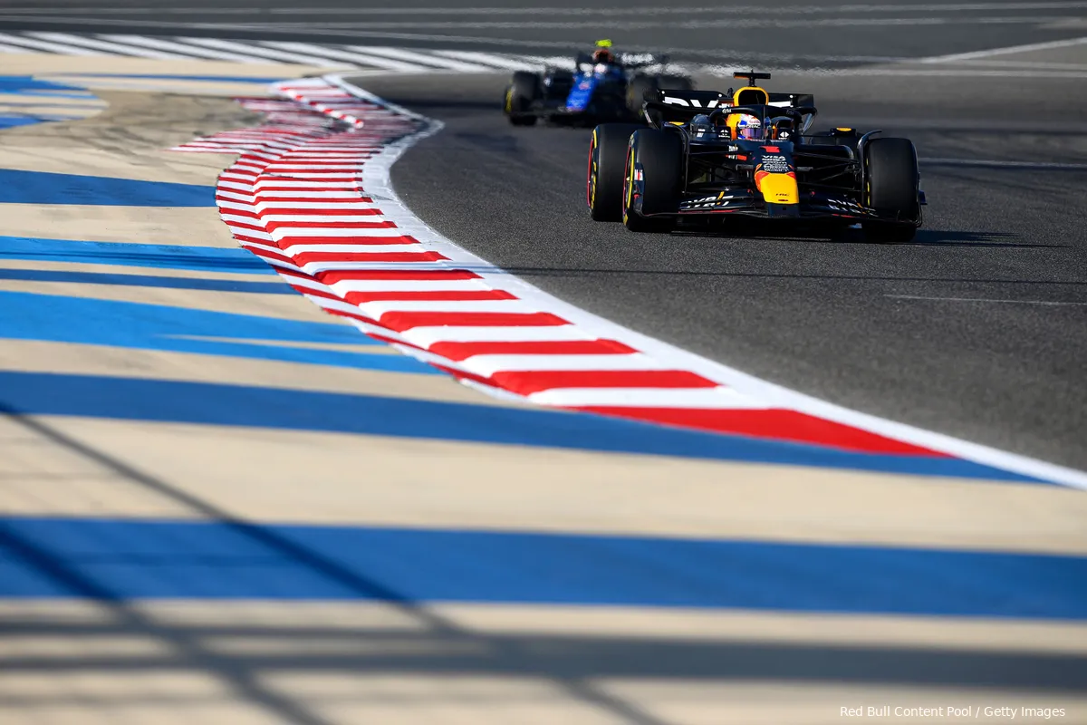 VT3 F1 Grand Prix van Bahrein 2024: Sainz snelste, Verstappen in de mix