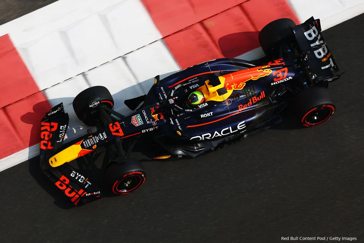 isack hadjar red bull racing abu dhabi vrijdag rb20 6