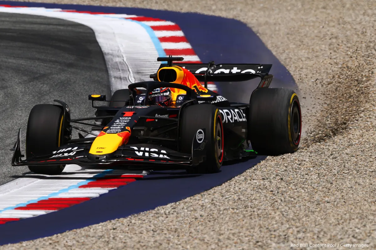 verstappen training red bull 4