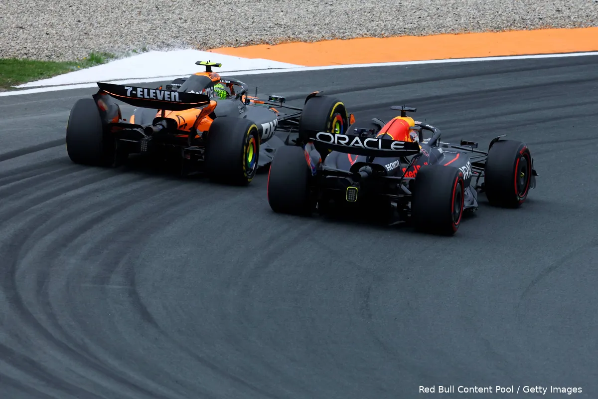 Verstappen-Zandvoort-Nederland_Red Bull-1002002-Norris