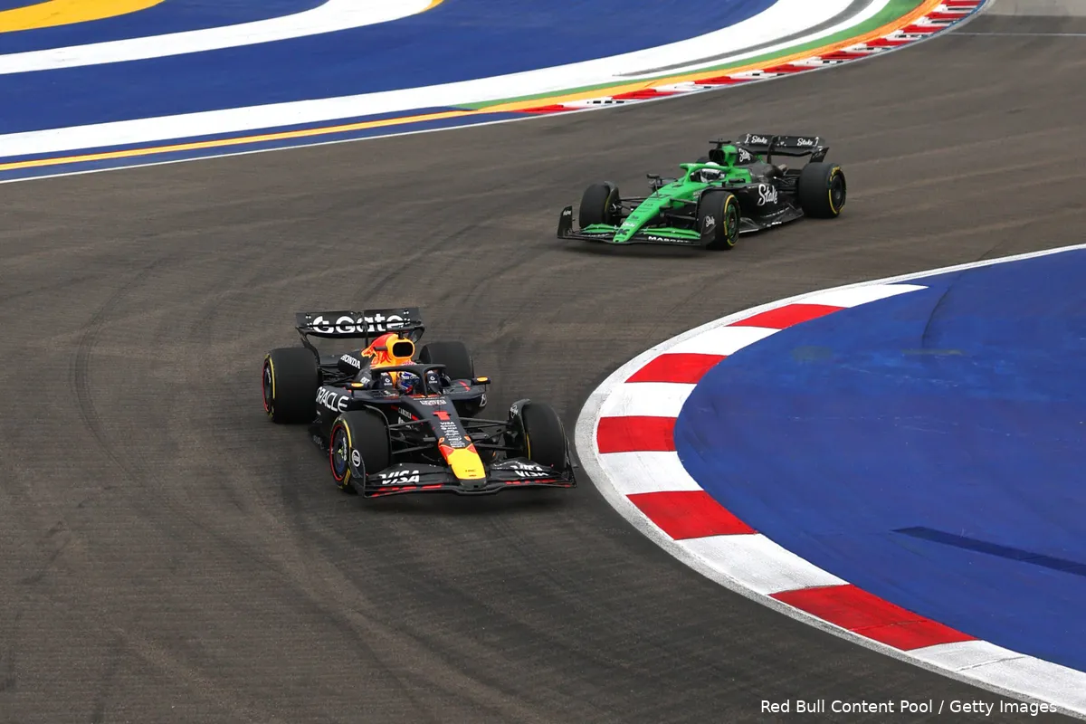 max-verstappen-zaterdag-singapore-red-bull-racing-2025-bortoleto
