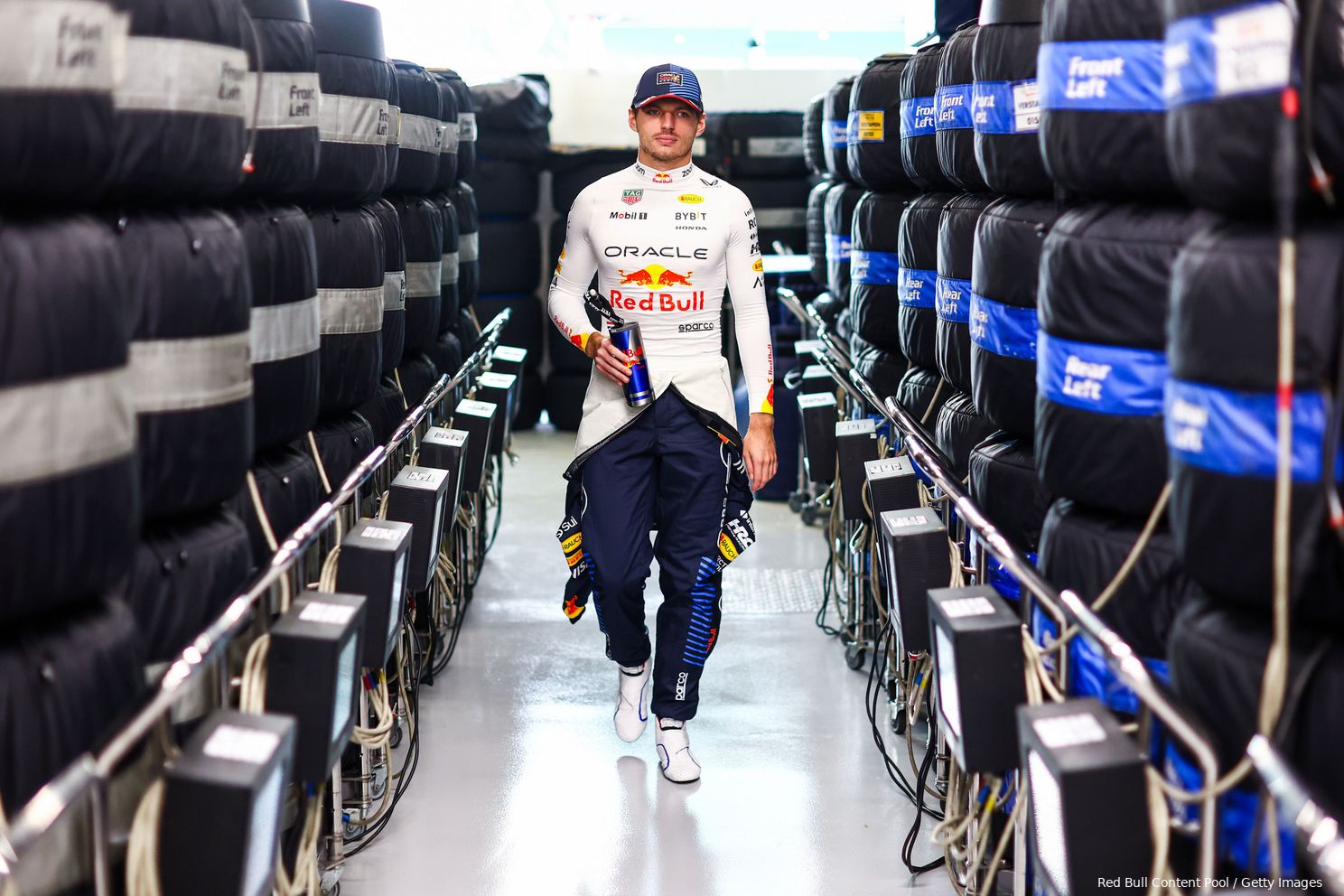 Tung bespreekt Verstappens eigen persconferentie: 'Hij is gewoon zichzelf'