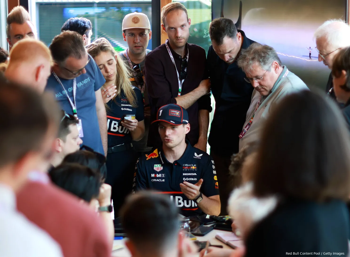 max verstappen mediadag red bull racing imola 2025 12 pers