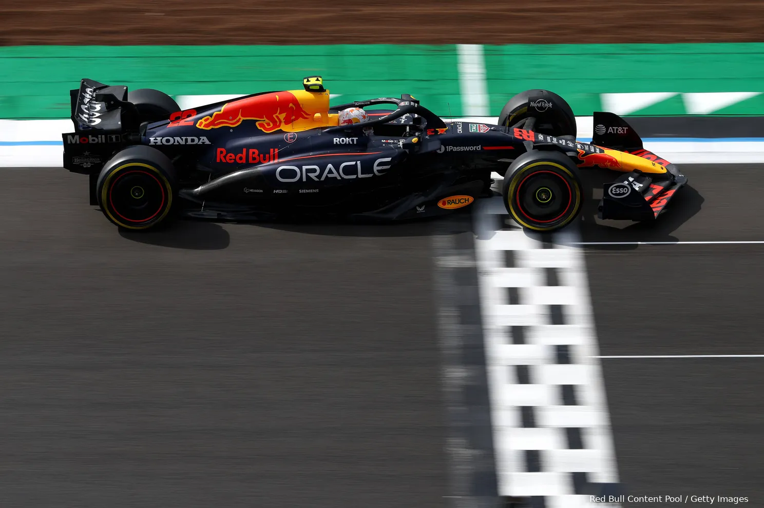 yuki tsunoda rb21 red bull racing silverstone groot brittannie zondag race 2025