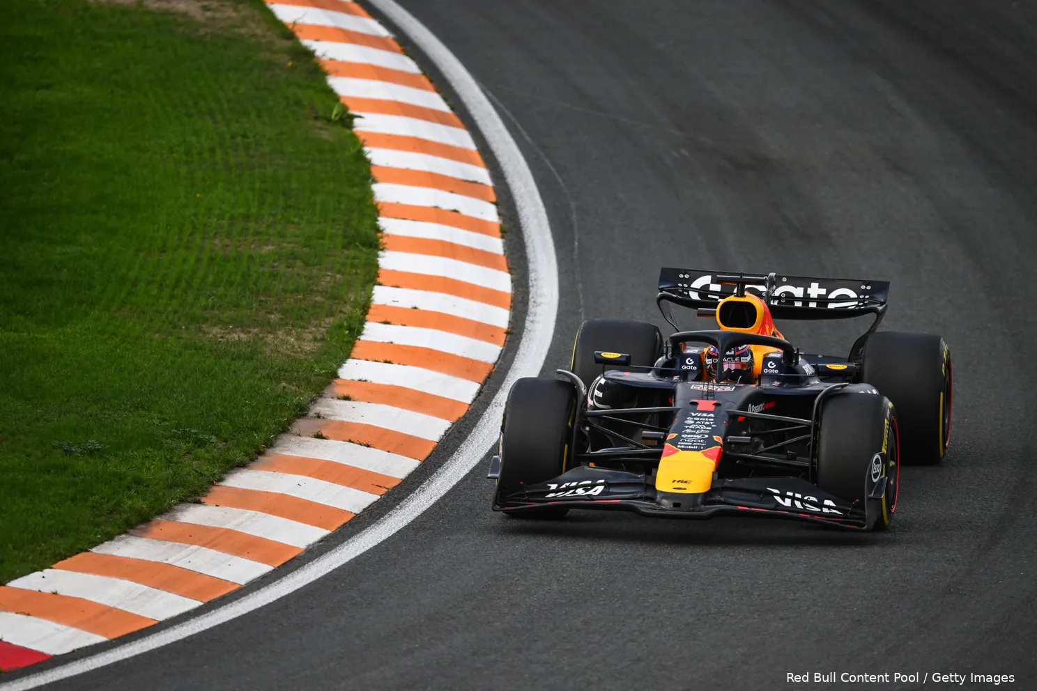 Verstappen-Red Bull-Zandvoort-Nederland-Red Bull-8