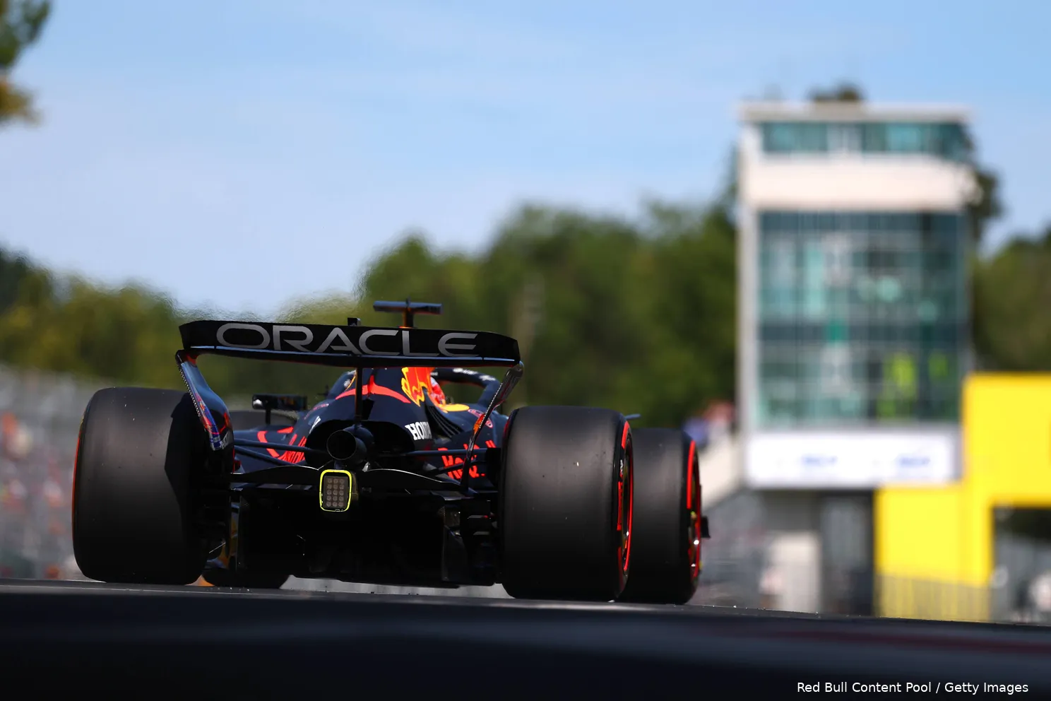 achtervleugel-max-verstappen-red-bull-racing-rb21-italië-monza-1