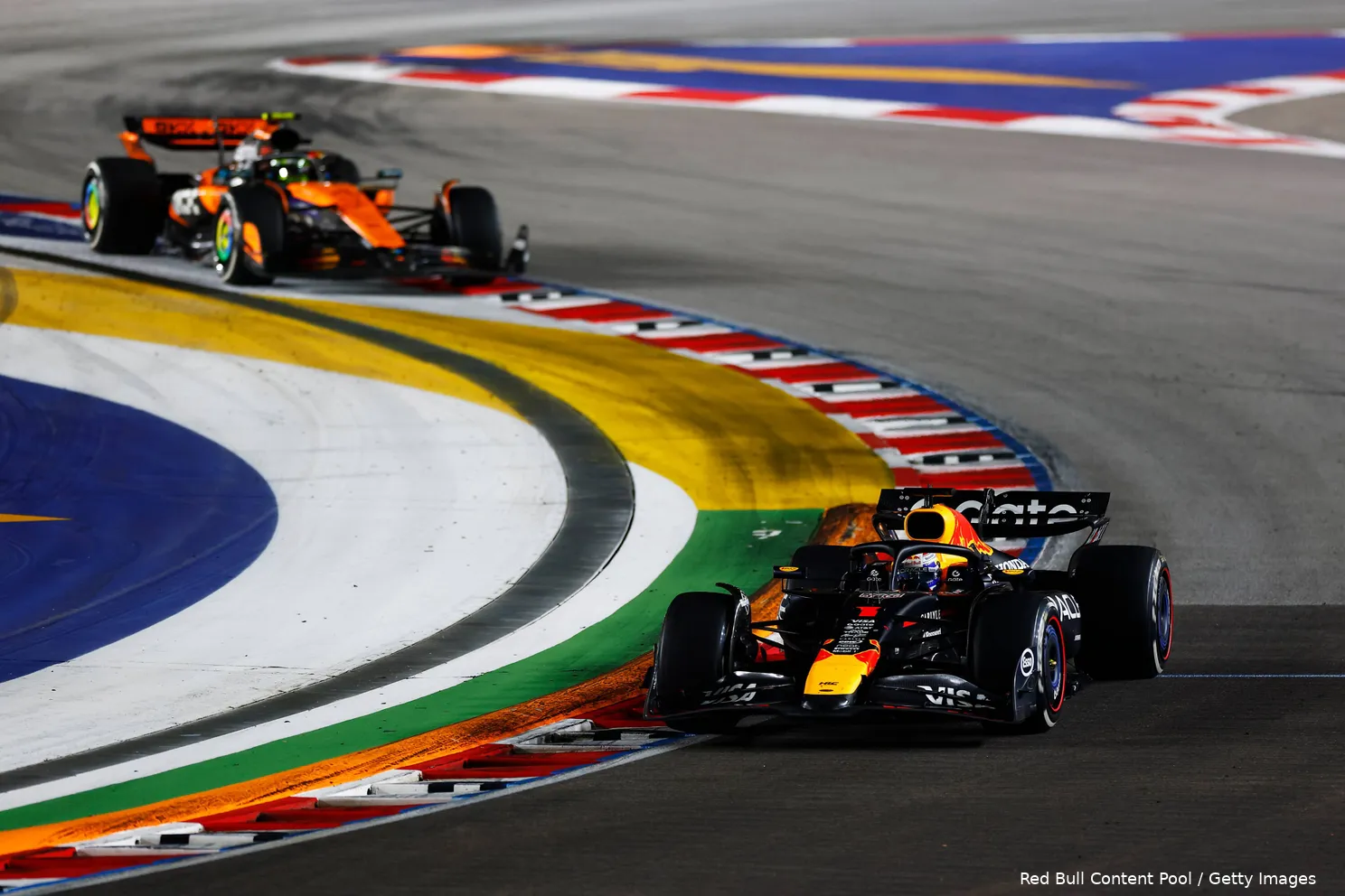max-verstappen-red-bull-racing-2025-singapore-zondag-lando-norris