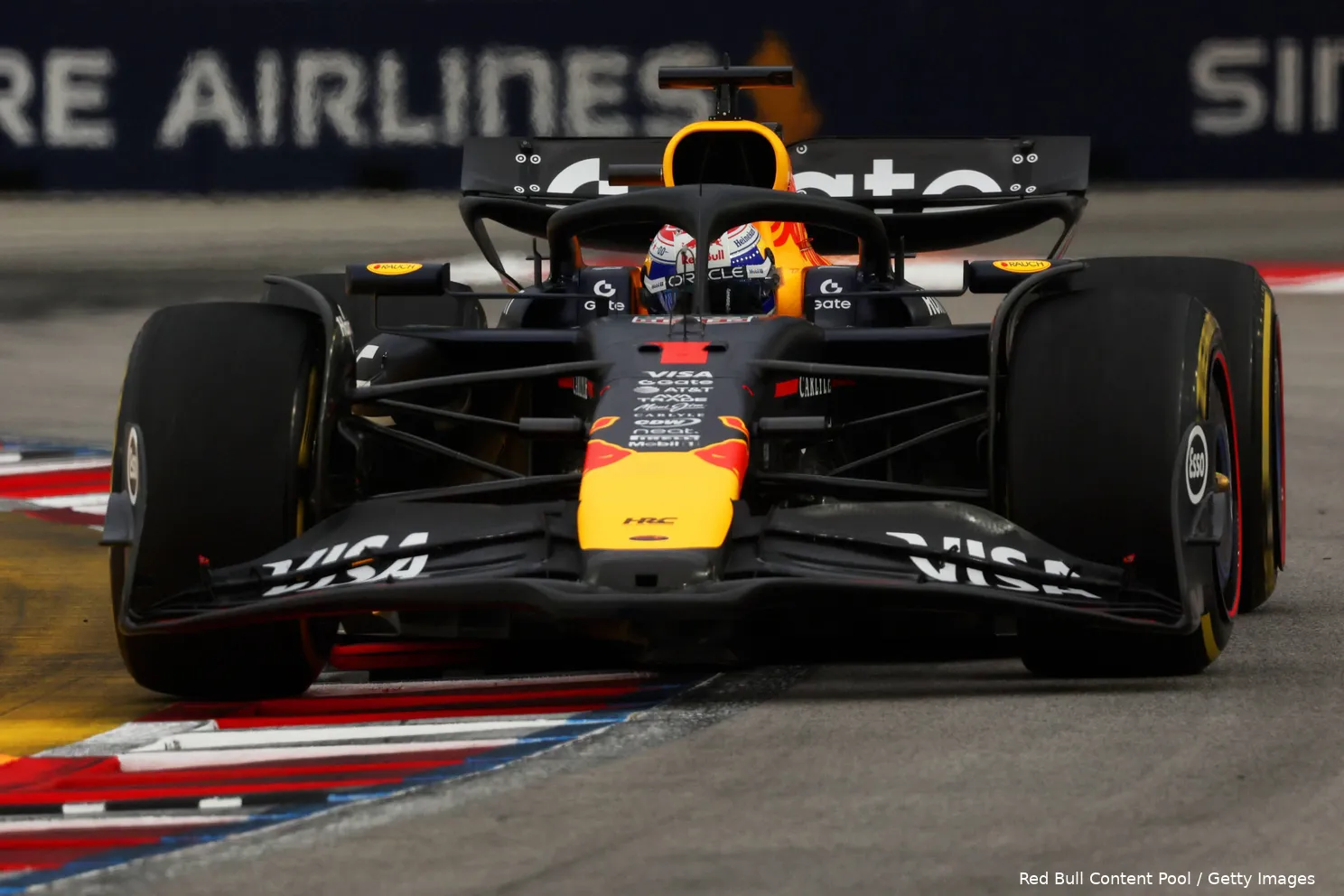 max-verstappen-red-bull-racing-2025-vt3