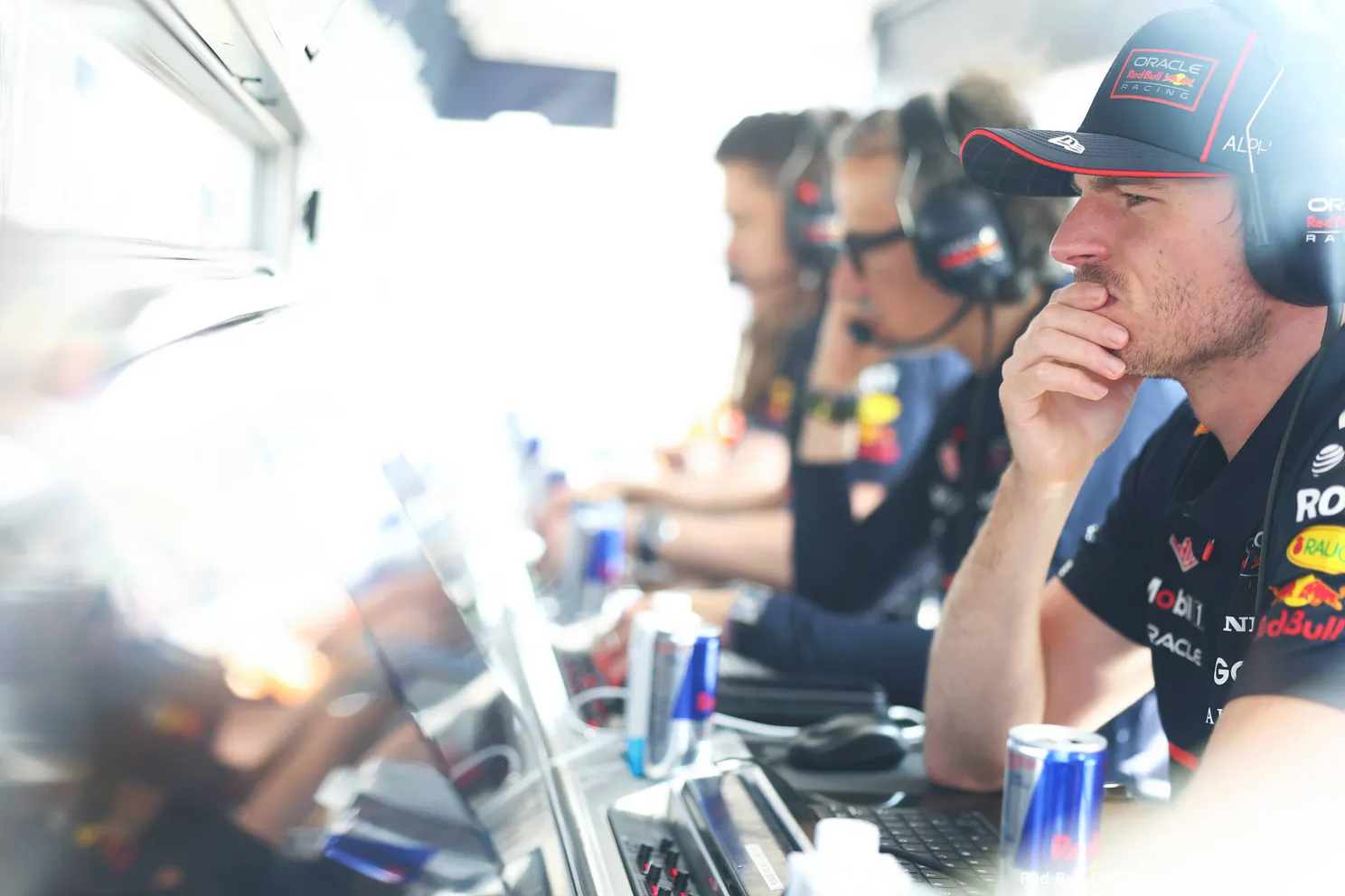 max-verstappen-red-bull-racing-mexico-2025-vt1-1-pitmuur-1-laurent-mekies