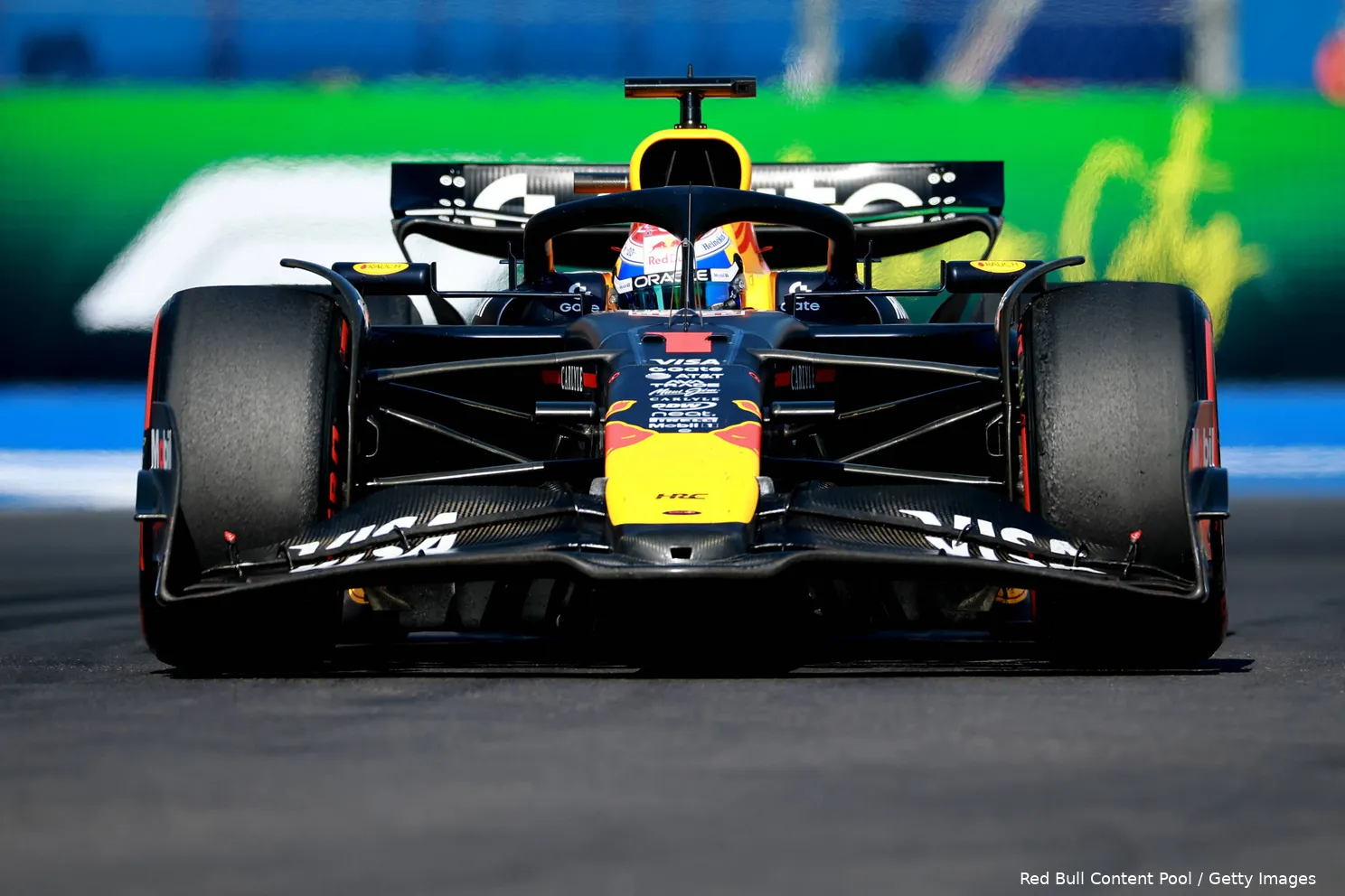 Verstappen-Red Bull-Mexico-Race-zondag-1
