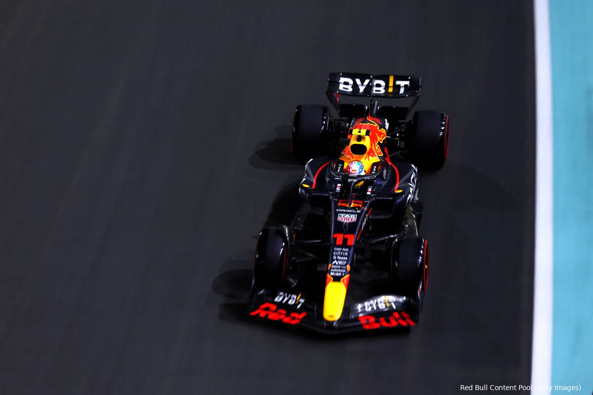 Pérez pakt verrassend poleposition in Saoedi-Arabië, Verstappen komt niet verder dan P4