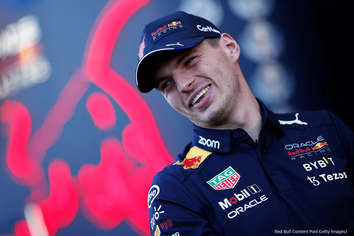 Verstappen vindt concurrentie hypocriet: 'Hoe dan ook focus ik me niet op de budgetlimiet'