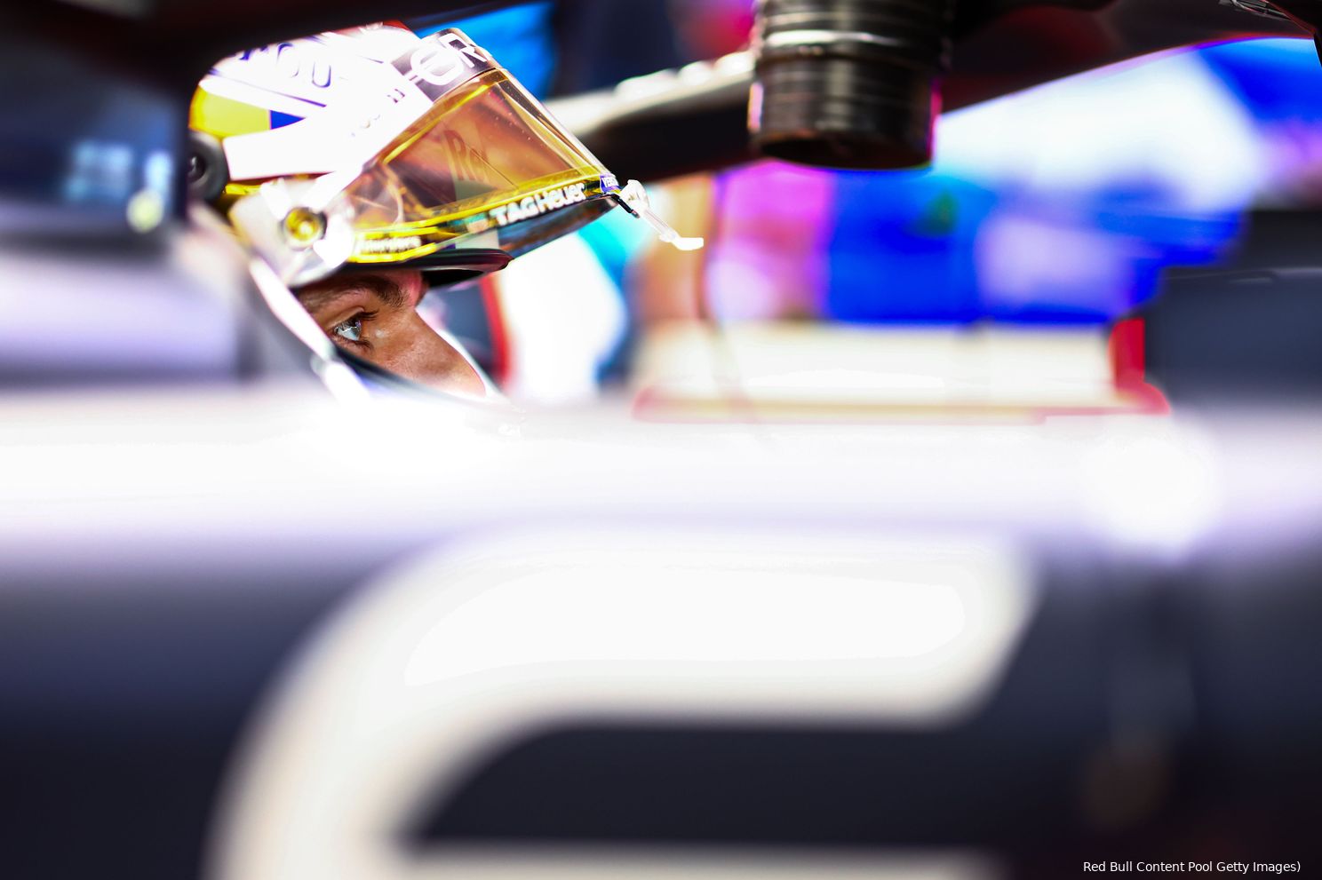 De race van Verstappen | Lambiase en Verstappen weer aan het kibbelen: 'Ja, dat had ik toch gezegd'