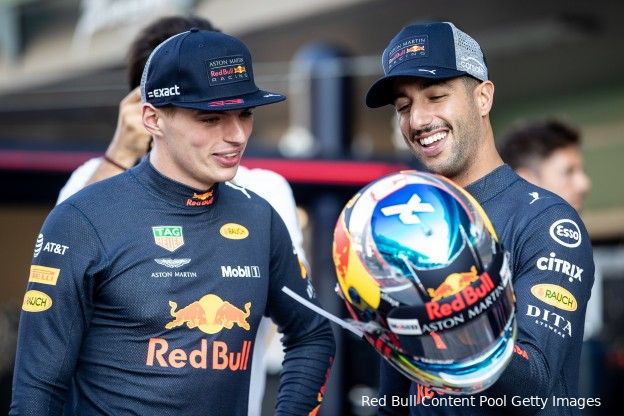 Brundle: 'Ricciardo had het idee dat bij Red Bull alle liefde naar Verstappen ging'