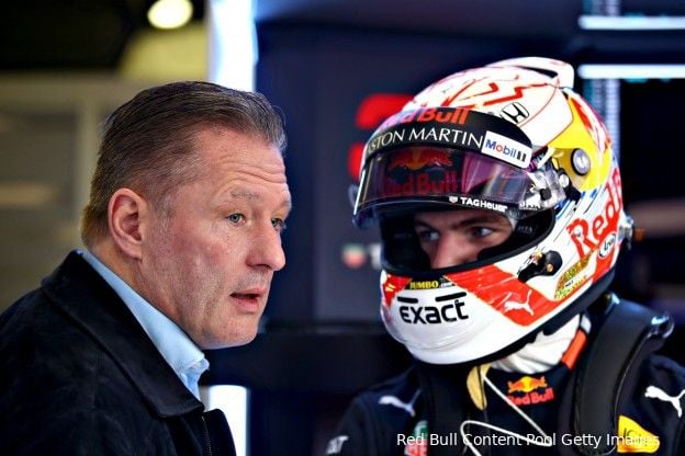 Een trotse Jos Verstappen: 'Red Bull zat er weer bovenop'