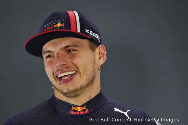 Update | Jos Verstappen over harde leerschool: 'Max en ik weten hoe de vork in de steel zit'