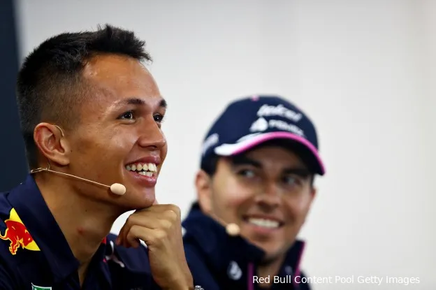 Hughes: 'Red Bull kan Albon niet gebruiken om de strategie van Verstappen te ondersteunen'