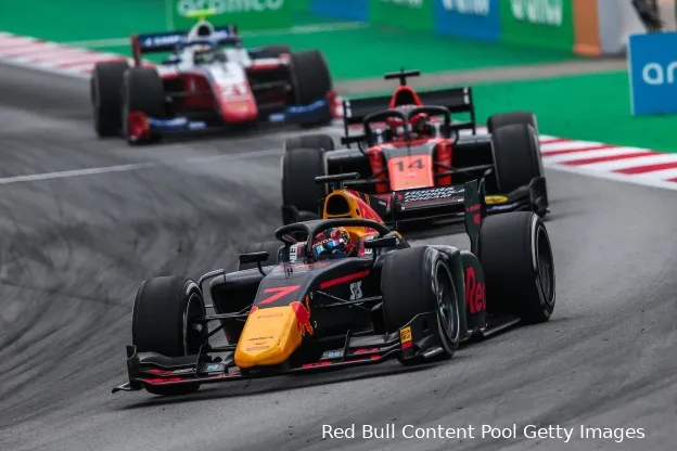 Red Bull-junior Daruvala behoudt F2-stoeltje: 'Dank Marko voor de grenzeloze steun'