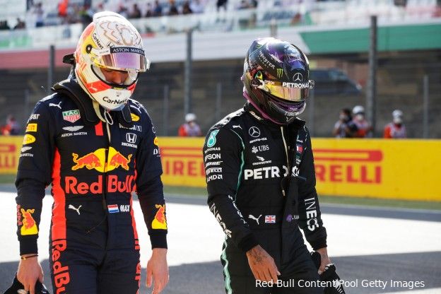 Brundle over incident: 'Verstappen had meer kerb kunnen nemen, maar dat is geen racen'